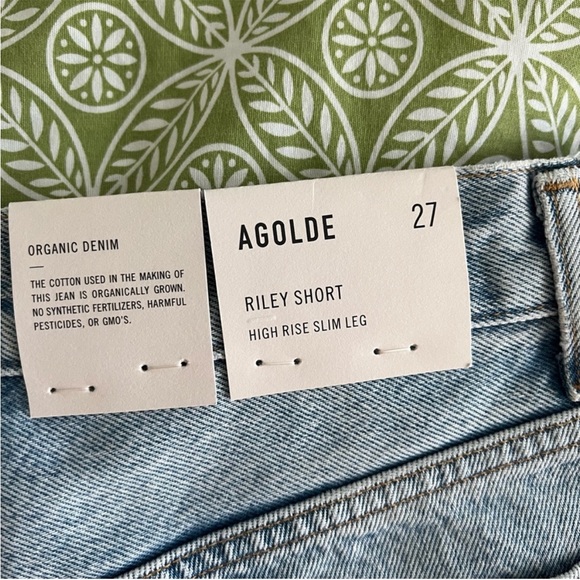 Agolde Riley Short - Picture 4 of 5